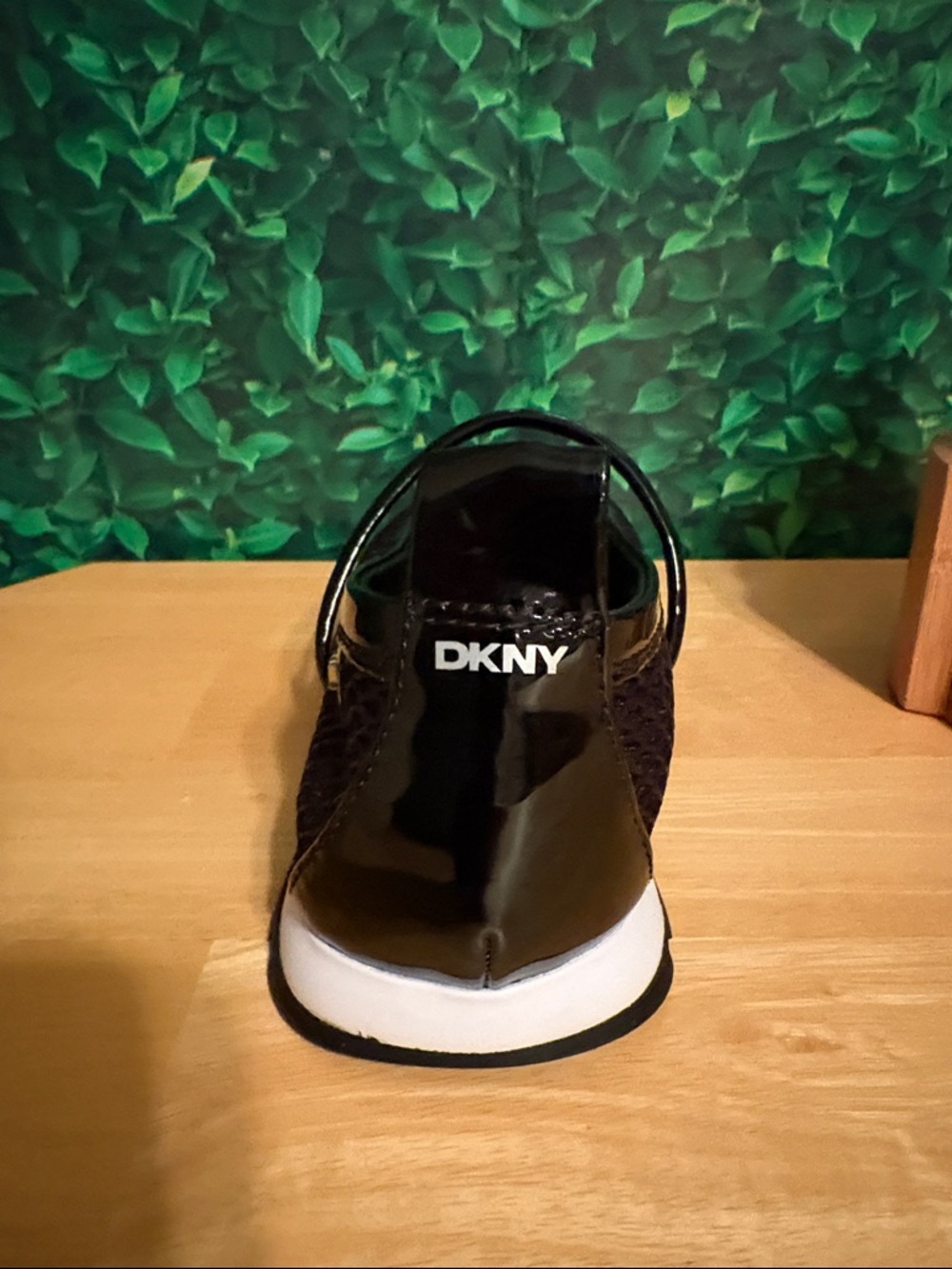 Dkny Black Mesh Ballet Flats with Patent Mary Jane Strap - Picture 4 of 6